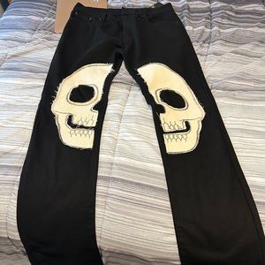 Black Skull Jeans
